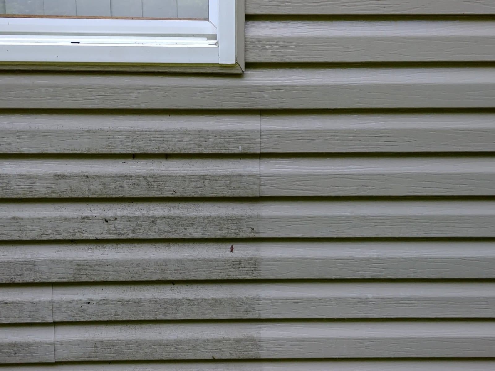 Lavage de vitres pour chalet à Saint-Sauveur